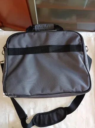 Maletín ASUS para portátil sin usar