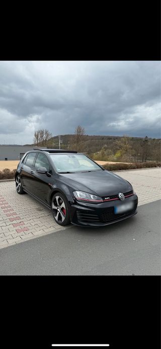 Volkswagen Golf 2014