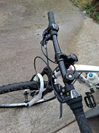 Bicicleta BTT
