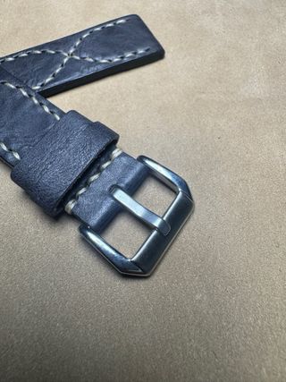 Correa de reloj hecha a mano
