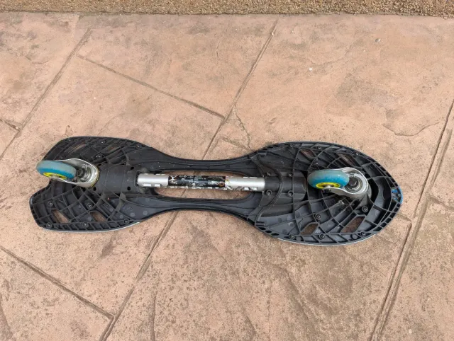 Snakeboard