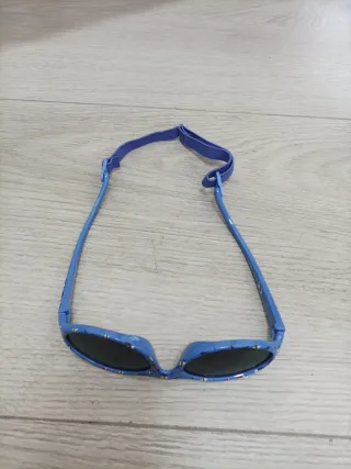 Gafas de Sol Infantiles UV400 + Correa