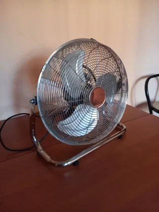 Ventilatore cromato design industrial