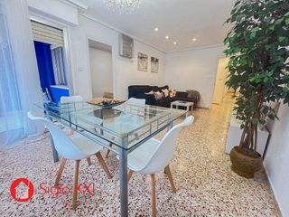 Piso en venta en Piscinas en Villarreal