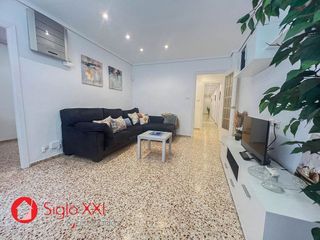 Piso en venta en Piscinas en Villarreal