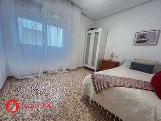 Piso en venta en Piscinas en Villarreal