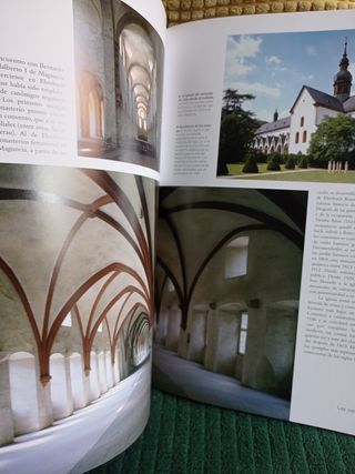 ÓRDENES RELIGIOSAS Y MONASTERIOS