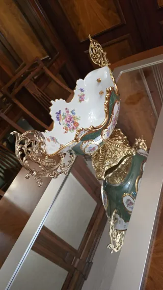 Centro de porcelana