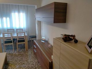 Piso en alquiler en Beteró en Valencia