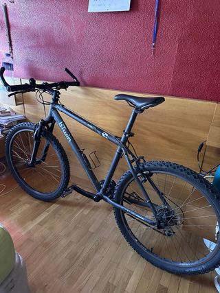 Bicicleta Btwin Rockrider H2
