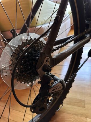 Bicicleta Btwin Rockrider H2
