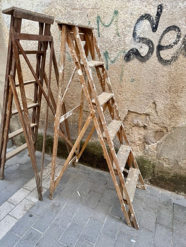 OFERTA ! 2 escaleras antiguas por 35€