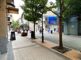 Local comercial en alquiler en Centro en San Sebastián-Donostia