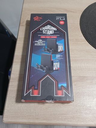 Enfriador y Cargador 2 Mandos PS4