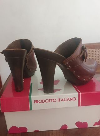 Zoccoli tacco pelle marrone n.38