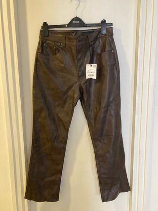 Pantalón mujer efecto piel marrón Zara Talla 40