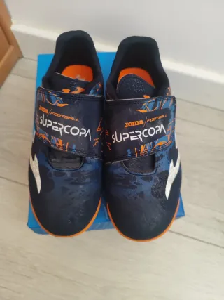 Zapatillas Joma Supercopa multitaco talla 32