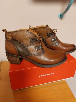 Botines Pikolinos Marrones Mujer