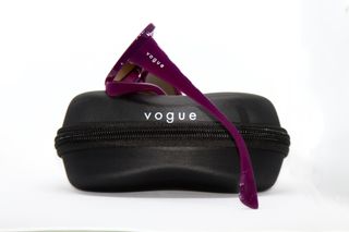 Vogue Custodia per Occhiali da Sole – Originale 