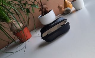 Vogue Custodia per Occhiali da Sole – Originale 