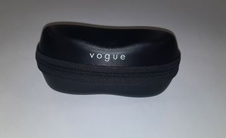 Vogue Custodia per Occhiali da Sole – Originale 