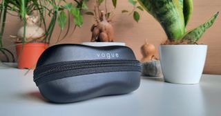 Vogue Custodia per Occhiali da Sole – Originale 