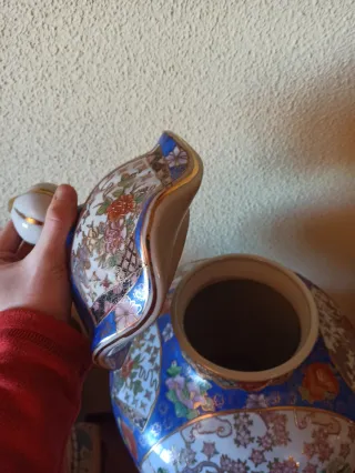 Jarrón chino con tapa