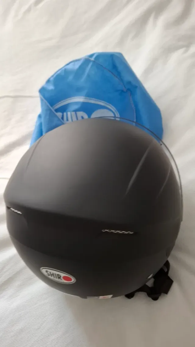Casco Jet Shiro Negro, talla M, con funda. NUEVO