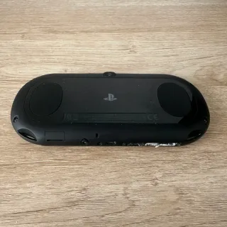 PS Vita Slim 2000 