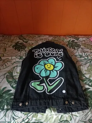 Chaqueta vaquera negra Zara