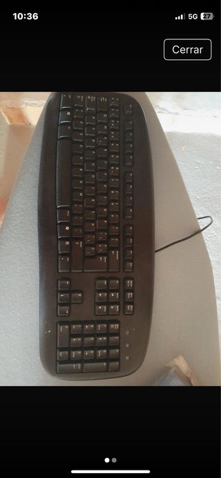 Teclado y ratón negro