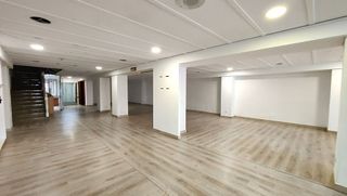Local comercial en alquiler en Numancia - San Fernando en Santander
