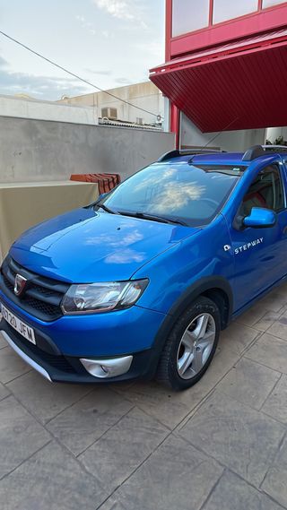 Dacia Sandero 2015, un sólo dueño