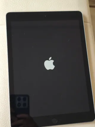 iPad 2018 Grigio siderale