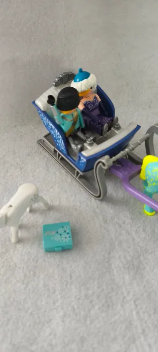 Playmobil Trineo con Caballos y Ciervo
