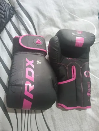 Guantes de Boxeo RDX Negros y Rosas (no envío)