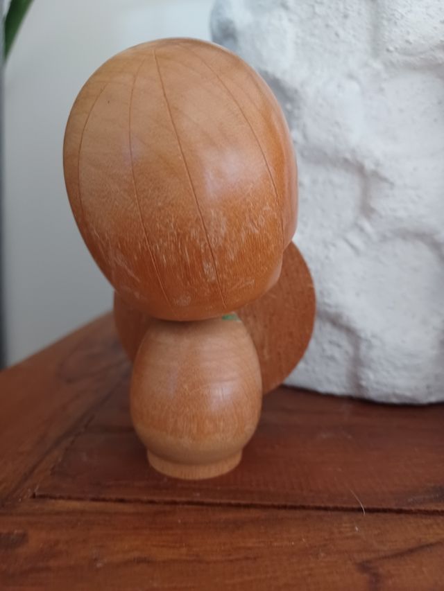 Kokeshi di Ishida Waichi vintage