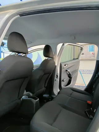 Peugeot 208 2017