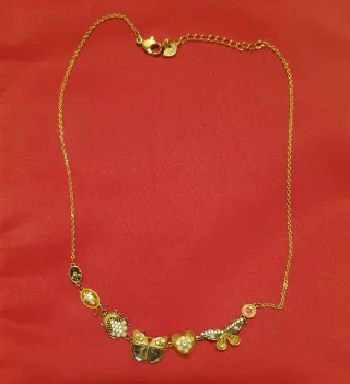 Colgante Swarovski chapado en oro.