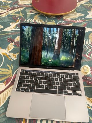 MacBook Pro M2 13 2022 8GB RAM