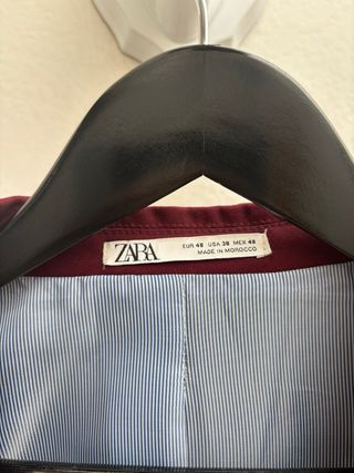 Traje Zara Rojo
