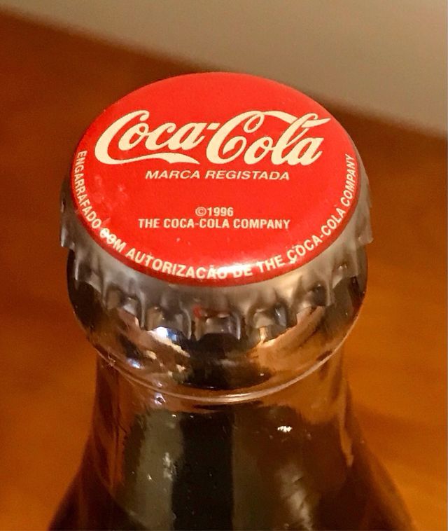 Bottiglie di Coca Cola provenienti da diversi paesi