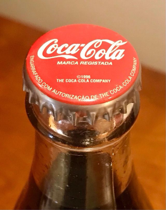 Bottiglie di Coca Cola provenienti da diversi paesi