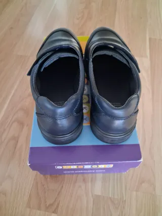 Zapatos Pablosky niño talla 39 nuevos