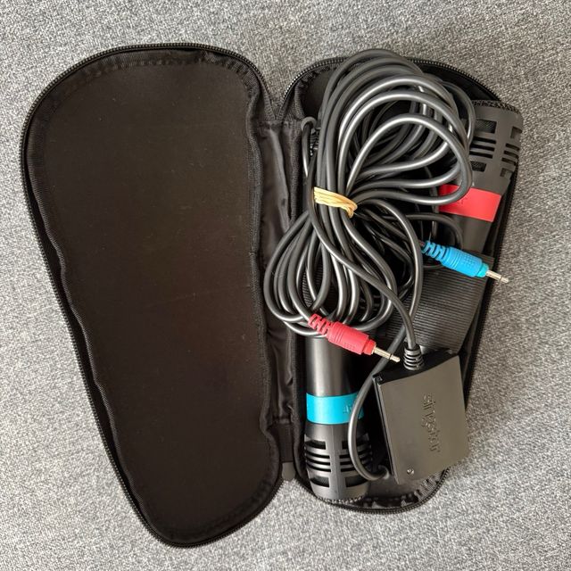 Pack Singstar PS2/PS3 + Micrófonos + Funda