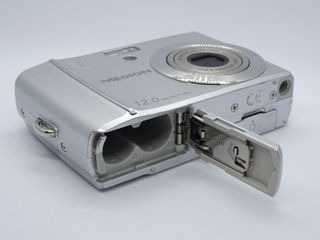 Medion MD 86222 Fotocamera 12MP Zoom Ottico 3X