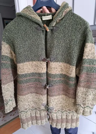 Chaqueta de lana MONTOTO con capucha