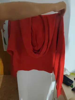 Sudadera Bershka Roja Talla M