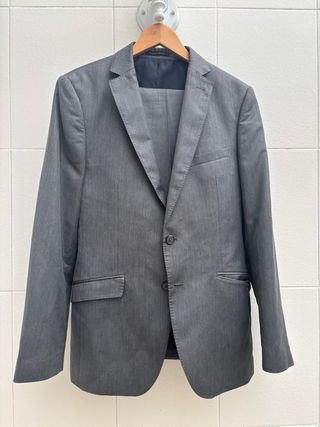 Traje Zara Gris