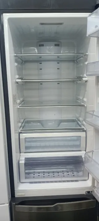 Nevera Combi Samsung
NO Frost energía A+